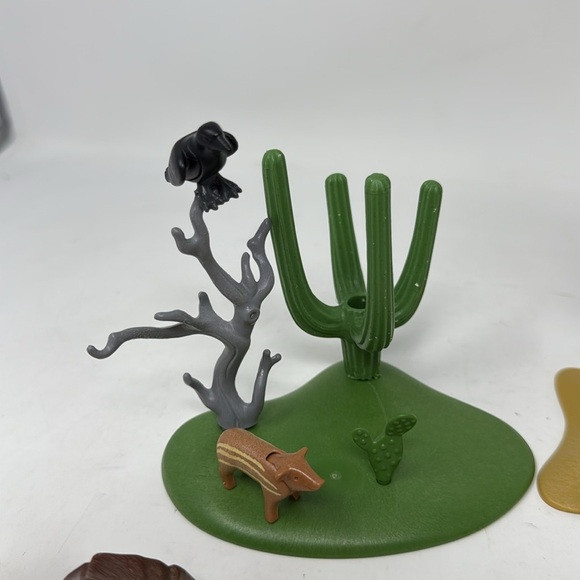 Playmobil Desert Landscape with Animals - Picture 3 of 10